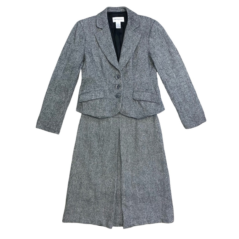 Bloomingdale's Gray Tweed Blazer & Skirt Ensemble